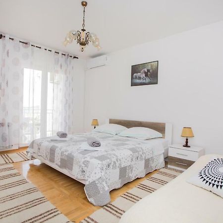 Apartmani Branko Lemac Brodarica  Exteriér fotografie